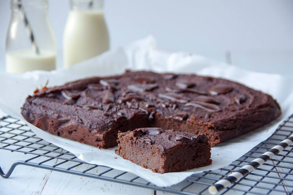 Fudgy Black Bean and Peanut Butter Brownies