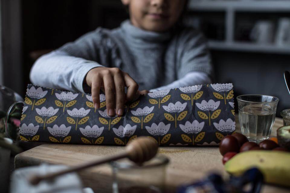 LilyBee Wrap is your perfect, eco-friendly reusable food wrap. Made from cotton infused with our beeswax solution, makes for an easy and fun to use alternative to plastic wrap.